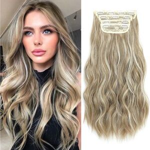 Full Head Clip in Hair Extensions 4 Pcs 20” Wavy Blonde With Brown Lowlights NWT